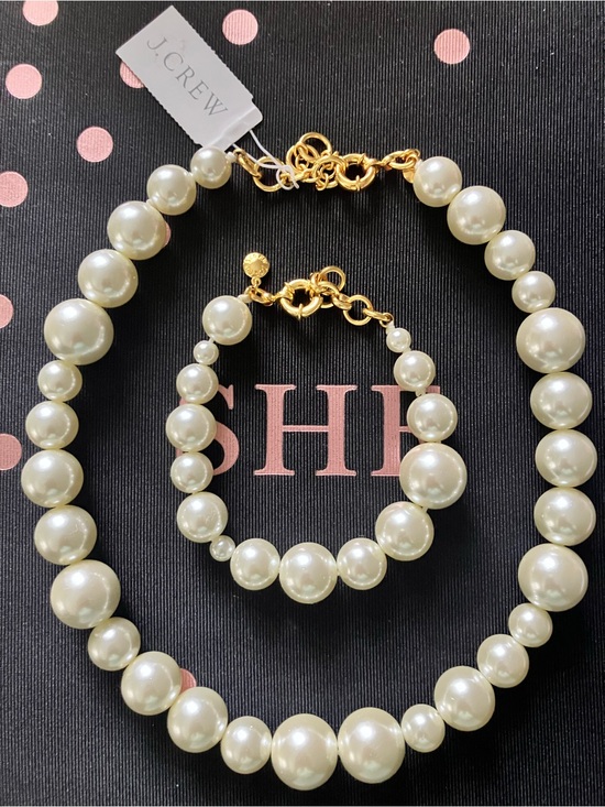 J. Crew Jewelry - NWT J.Crew Cream Pearl Ball Necklace and Bracelet Set with Gold Accents